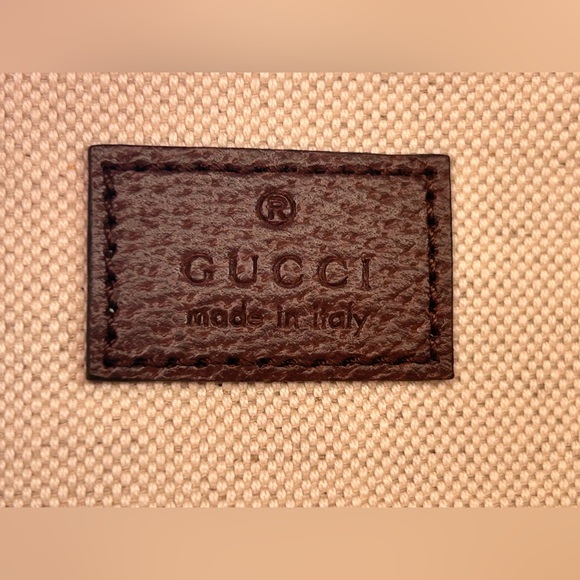 GUCCI GG Canvas Jumbo Beltbag/Bodybag - Picture 11 of 15